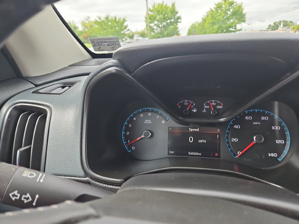Used 2022 Chevrolet Colorado Z71 AWD/4WD image 16