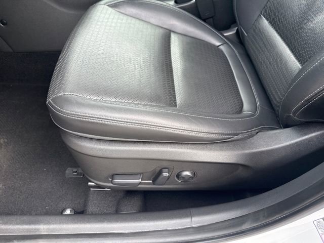 Used 2020 Hyundai Kona Ultimate w/ Cargo Package image 11