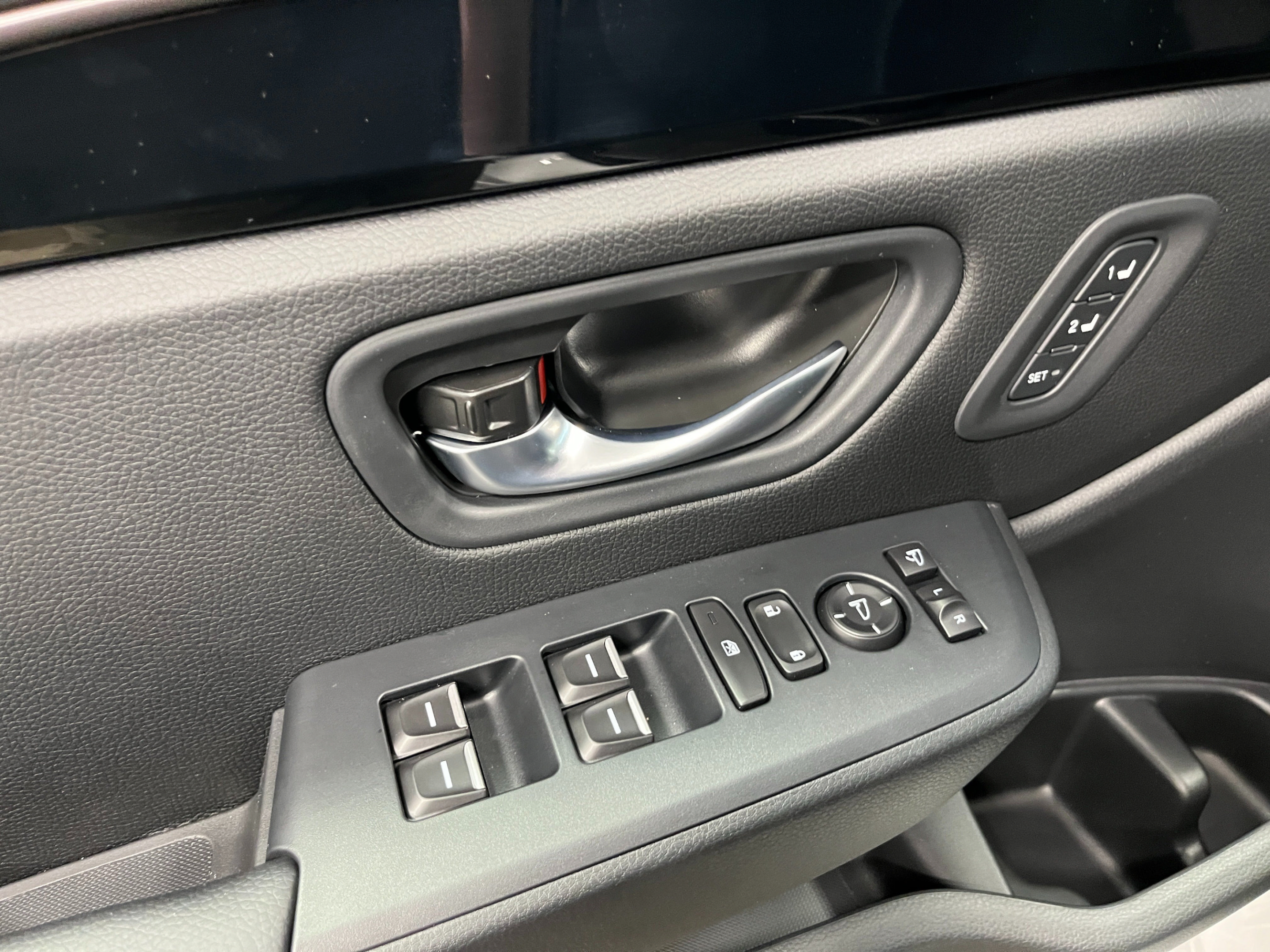 New 2026 Honda Pilot TrailSport image 12