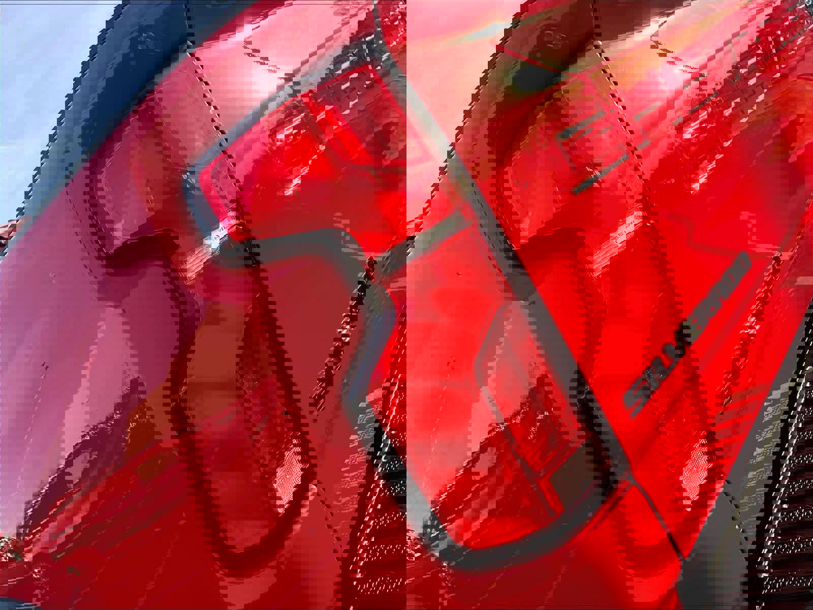 Used 2024 Chevrolet Silverado 2500 LTZ w/ LTZ Plus Package image 32