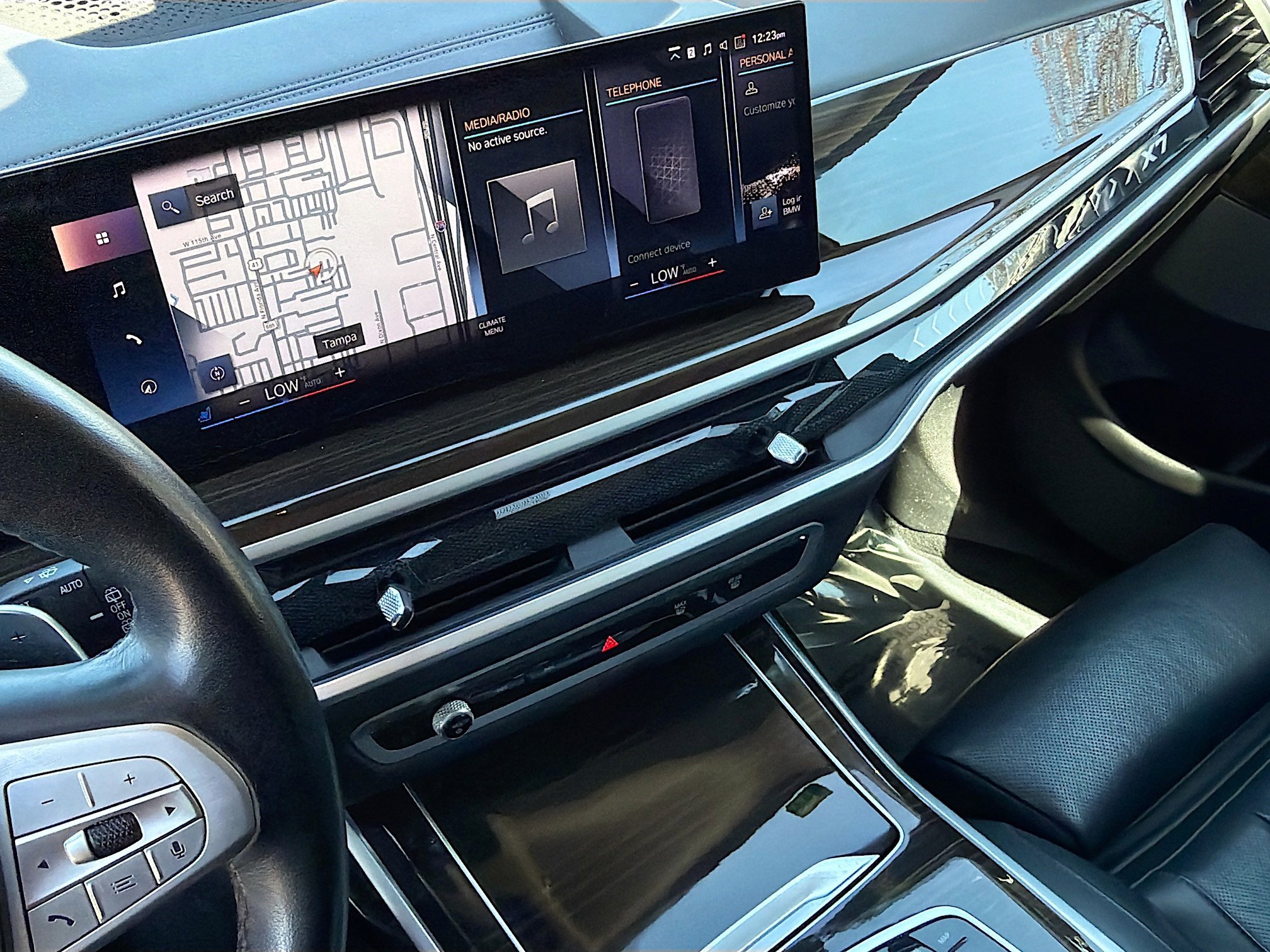 Used 2023 BMW X7 xDrive40i image 30