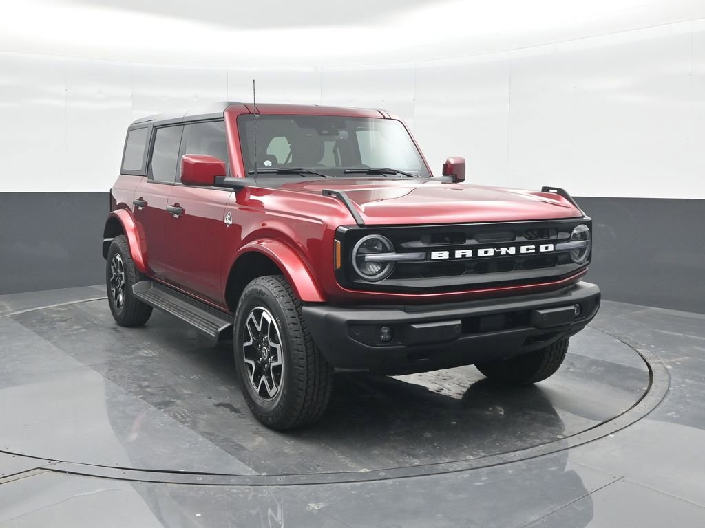 New 2026 Ford Bronco Outer Banks image 8