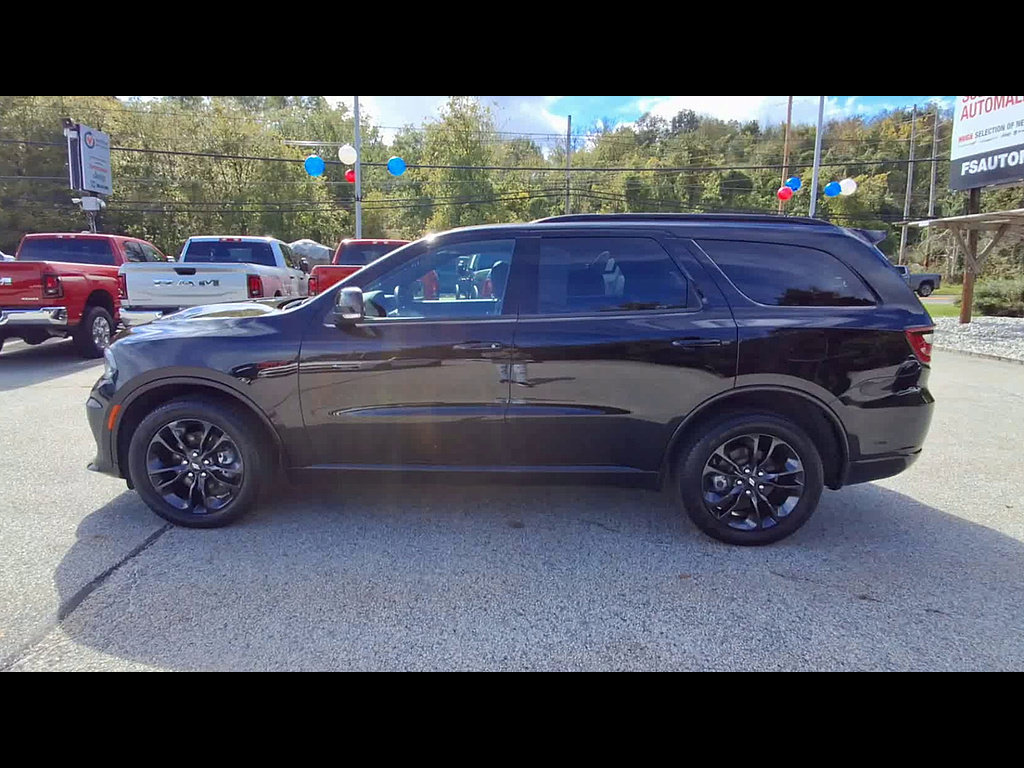 Used 2025 Dodge Durango GT AWD/4WD image 5