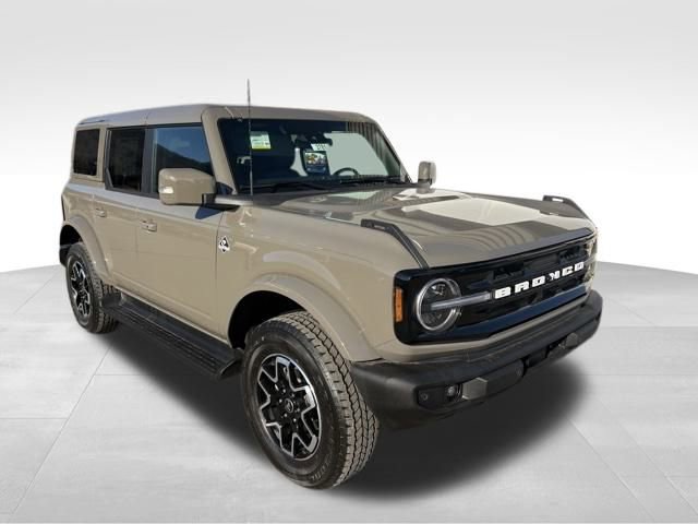 New 2025 Ford Bronco Outer Banks image 9