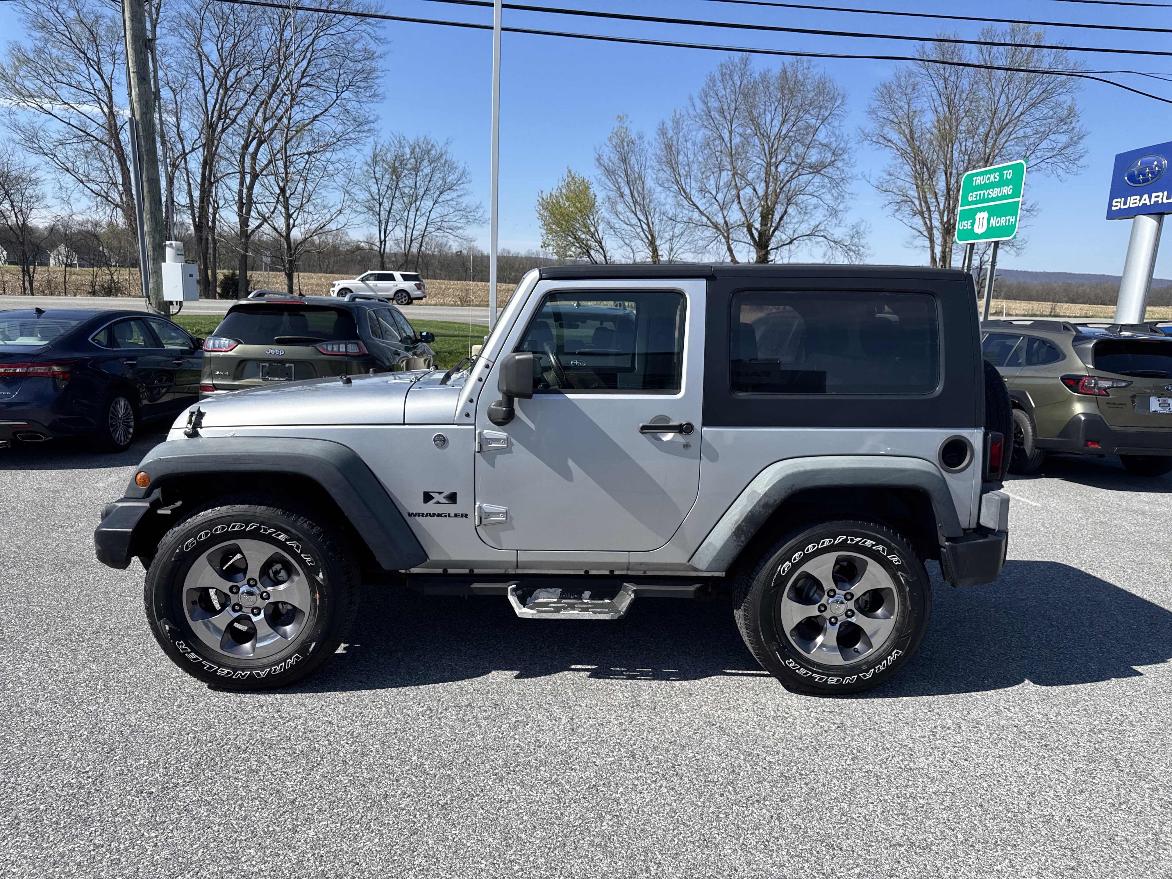 Used 2009 Jeep Wrangler X image 18