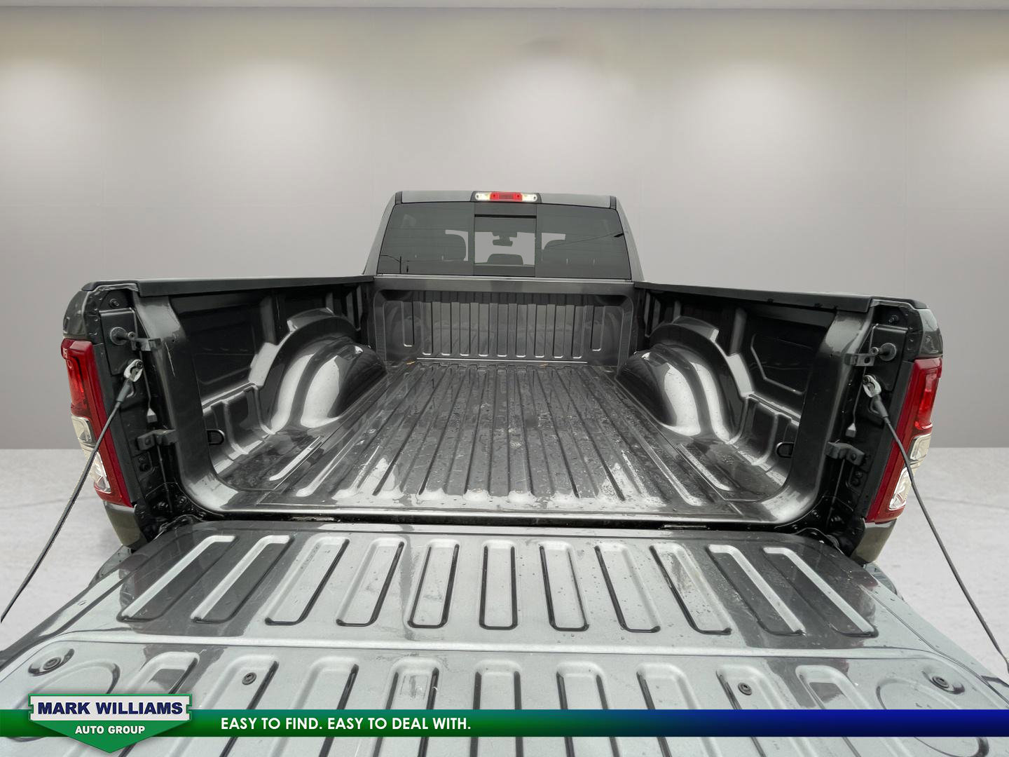 Used 2024 RAM 1500 Tradesman w/ Night Edition image 34