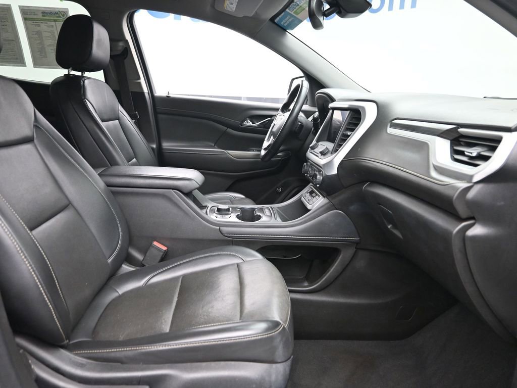 Used 2023 GMC Acadia SLT image 7