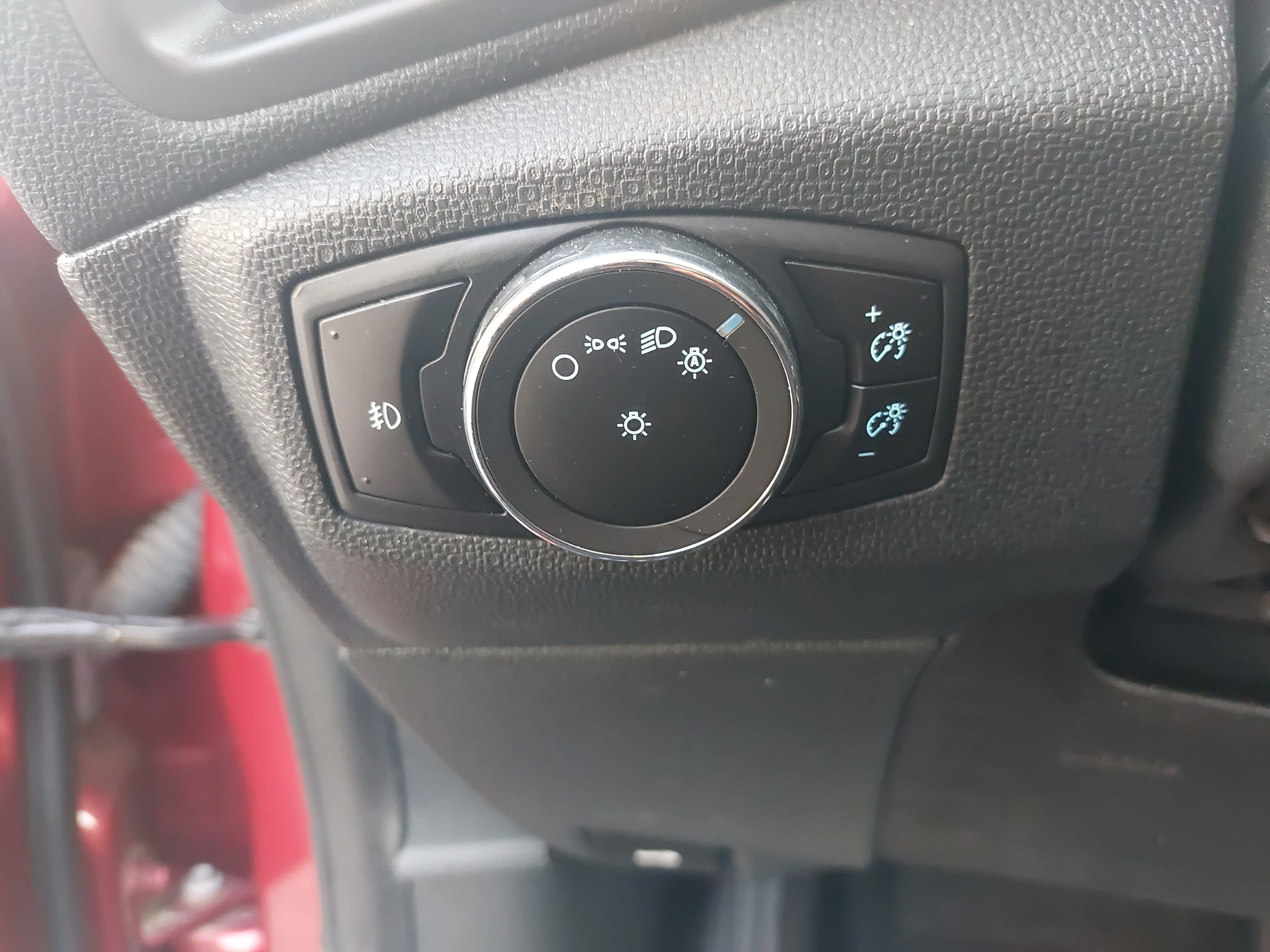 Used 2018 Ford EcoSport SE FWD image 26