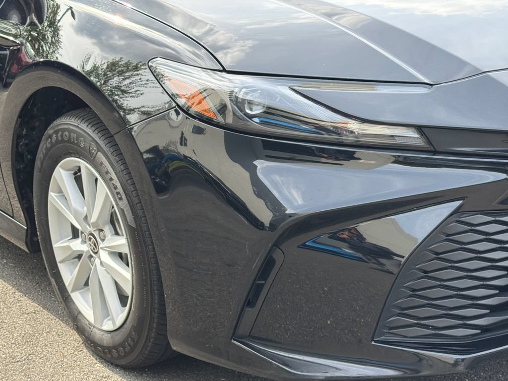 Used 2026 Toyota Camry LE FWD image 8