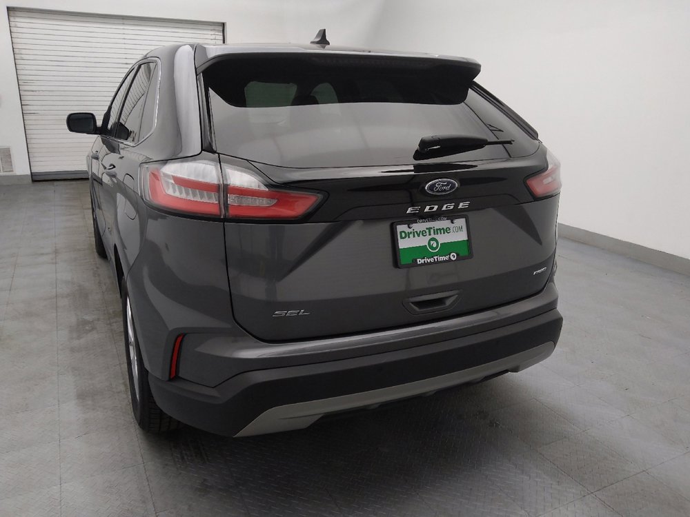 Used 2023 Ford Edge SEL image 6