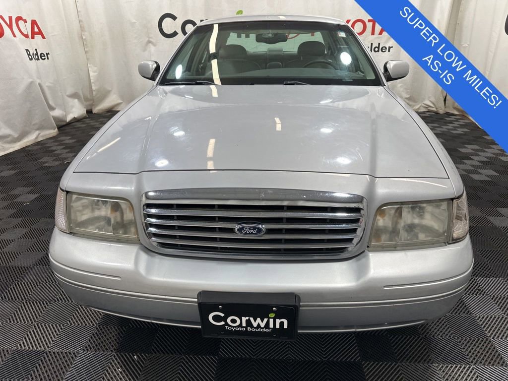Used 1998 Ford Crown Victoria LX RWD image 2