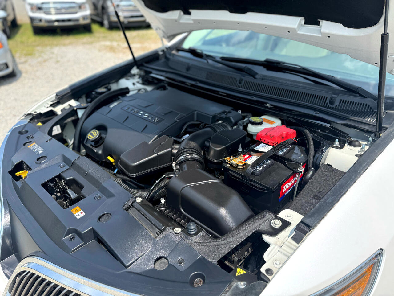 Used 2014 Lincoln MKS AWD w/ Equipment Group 101A image 19