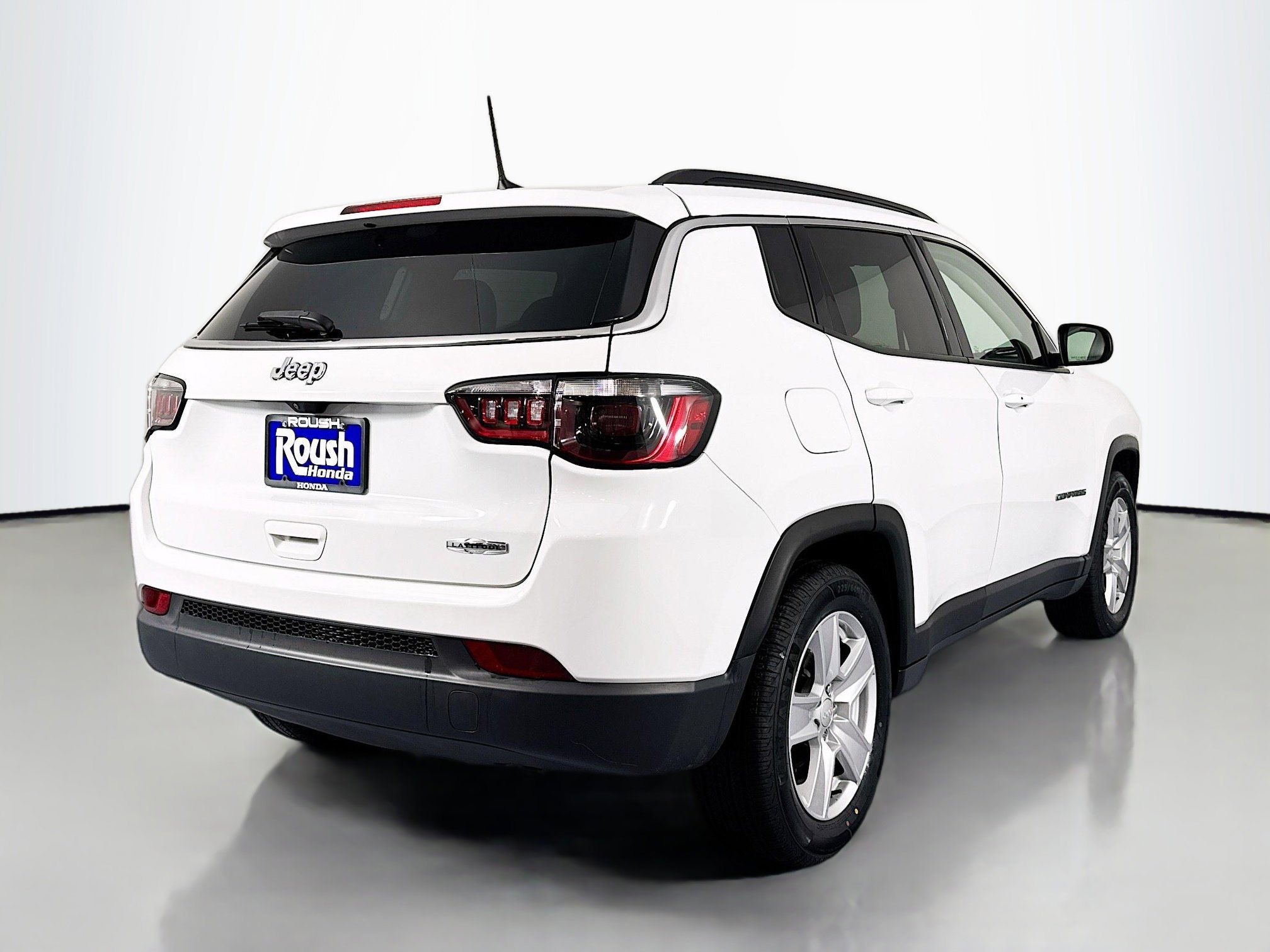 Used 2022 Jeep Compass Latitude w/ Convenience Group image 5