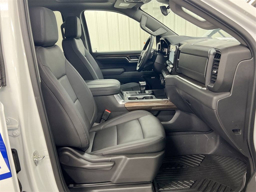 New 2025 Chevrolet Silverado 1500 LT Trail Boss w/ LT Trail Boss Premium Package image 23