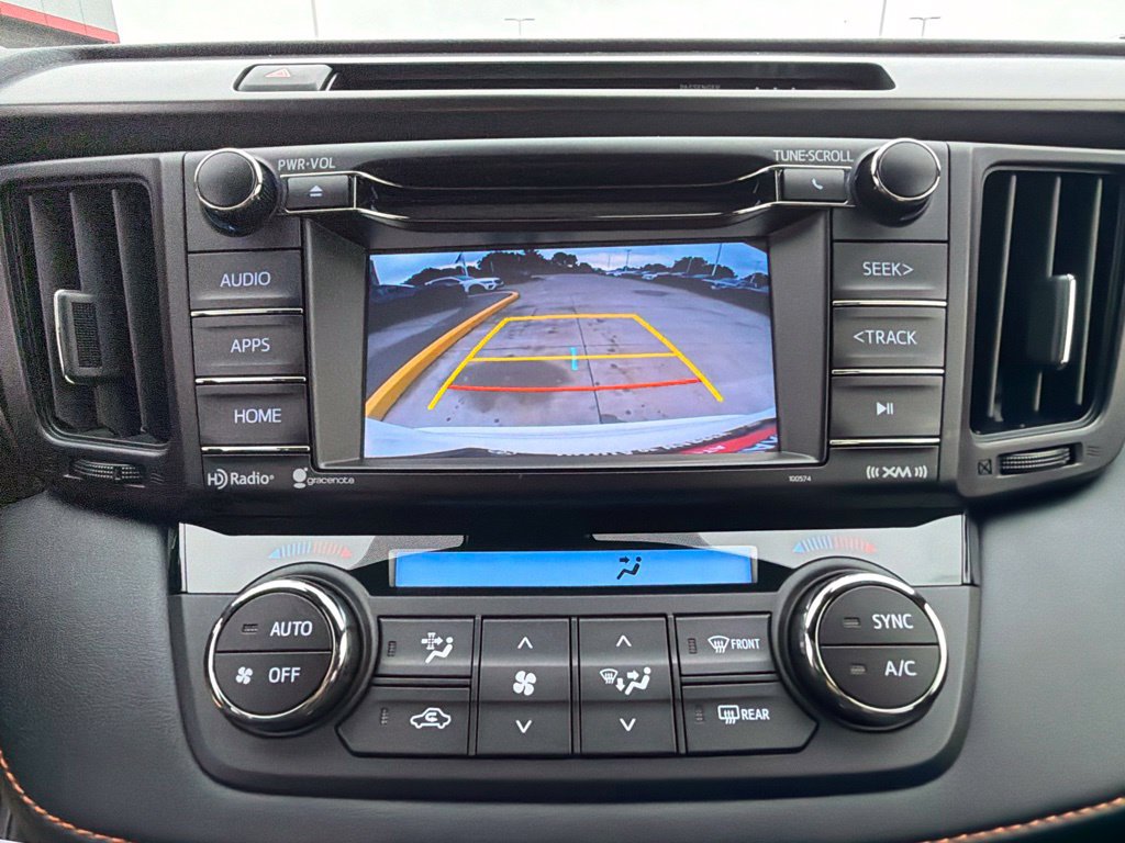 Used 2018 Toyota RAV4 SE w/ All Weather Liner Package AWD/4WD image 16
