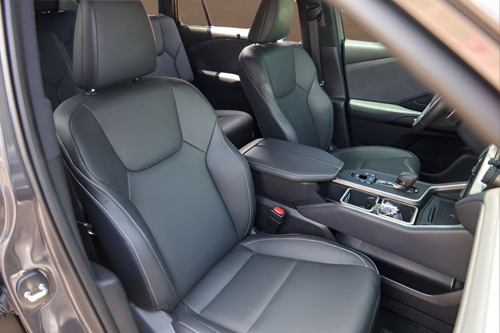 Used 2025 Lexus TX 350 AWD w/ Technology Package image 30