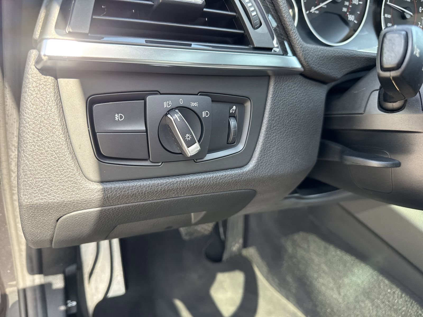 Used 2015 BMW 335i Sedan image 17