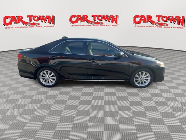 Used 2012 Toyota Camry XLE image 9