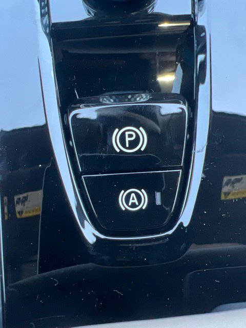 New 2026 Volvo XC90 B6 Plus w/ Protection Package AWD/4WD image 17
