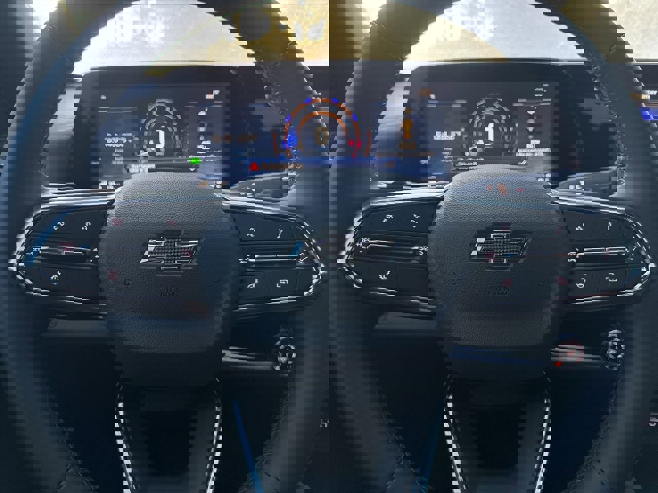 Used 2026 Chevrolet Equinox LT w/ Midnight Edition FWD image 10