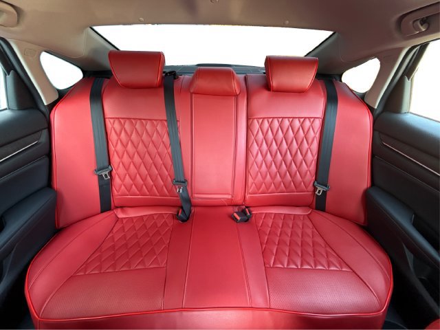Used 2018 Honda Accord Touring image 16