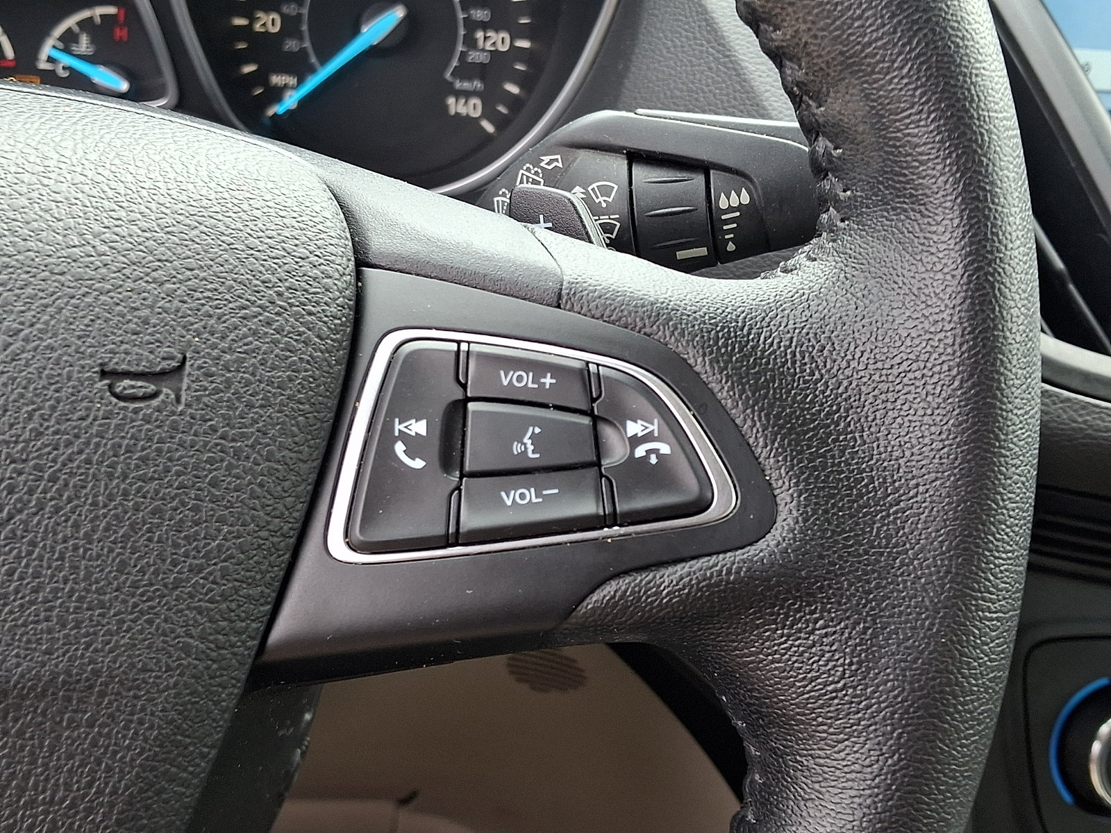 Used 2017 Ford Escape Titanium AWD/4WD image 24