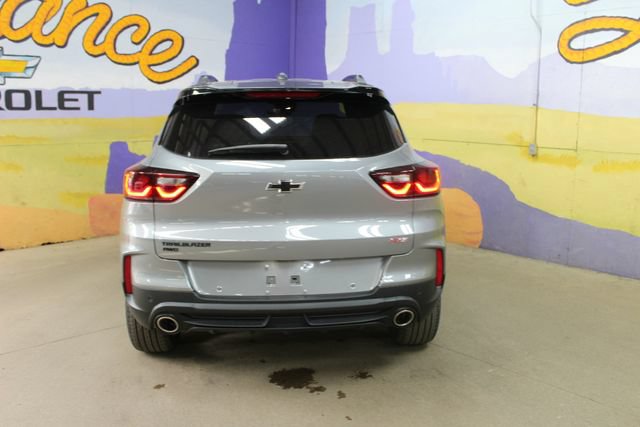 Used 2025 Chevrolet TrailBlazer RS AWD/4WD image 3