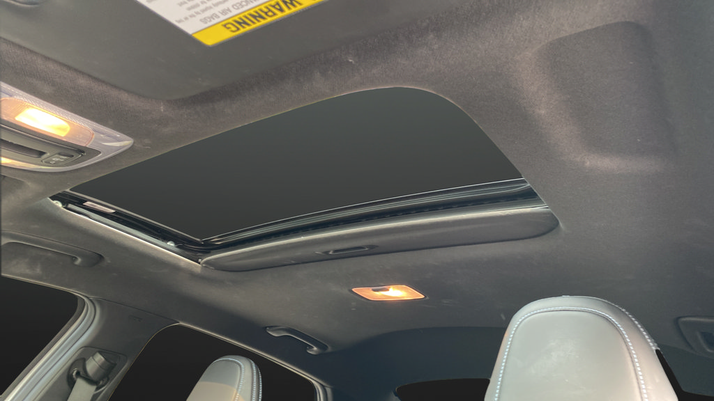 Used 2022 Hyundai Elantra N FWD image 12