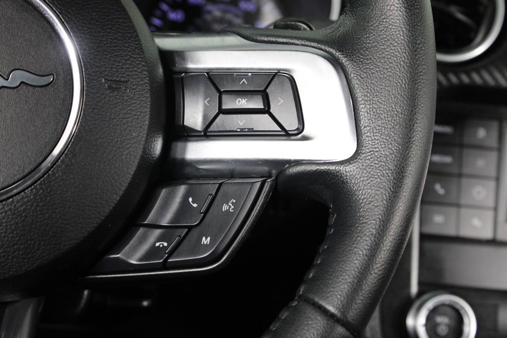 Used 2019 Ford Mustang Coupe RWD image 25