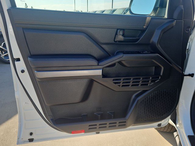 Used 2025 Toyota Tacoma SR5 RWD image 21