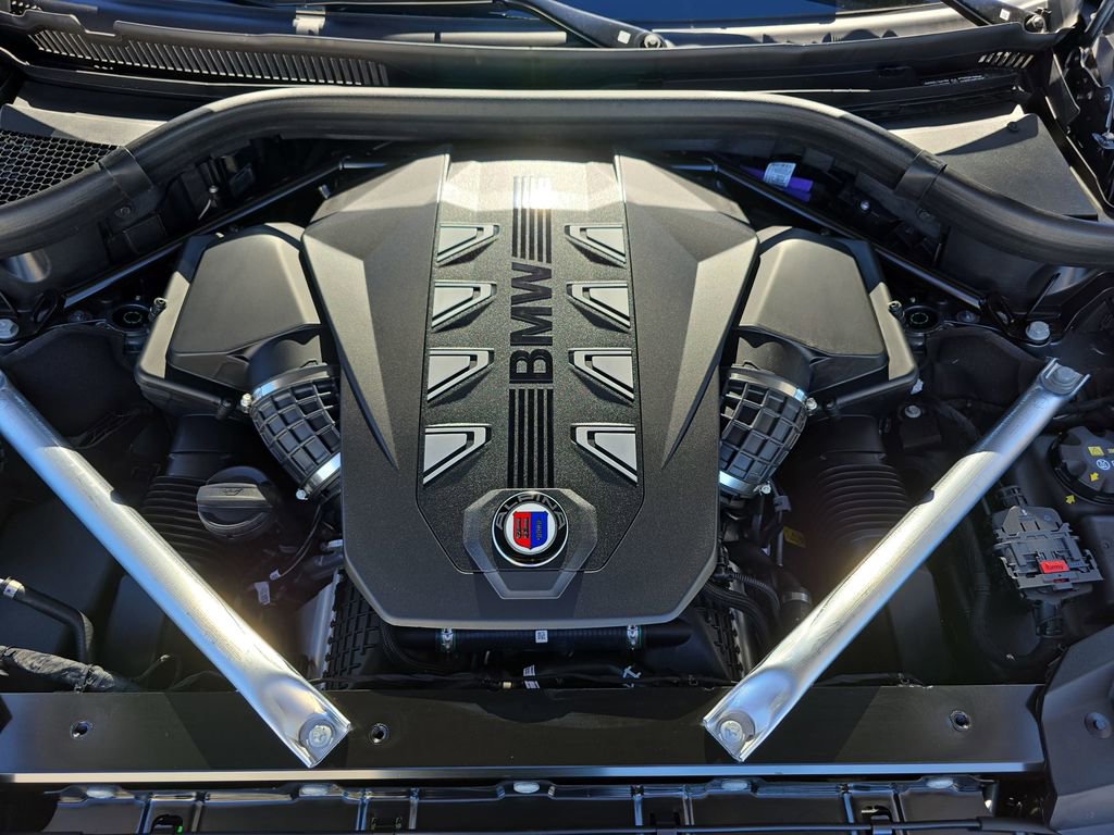 Used 2026 BMW ALPINA XB7 ALPINA XB7 image 36