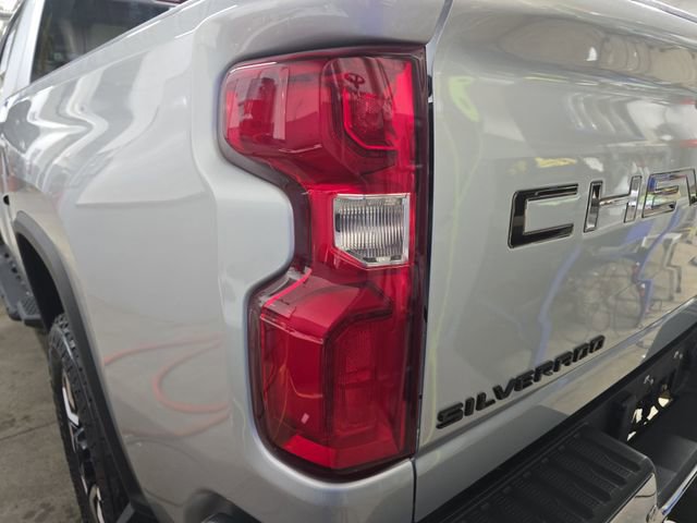 Used 2022 Chevrolet Silverado 2500 LTZ image 33