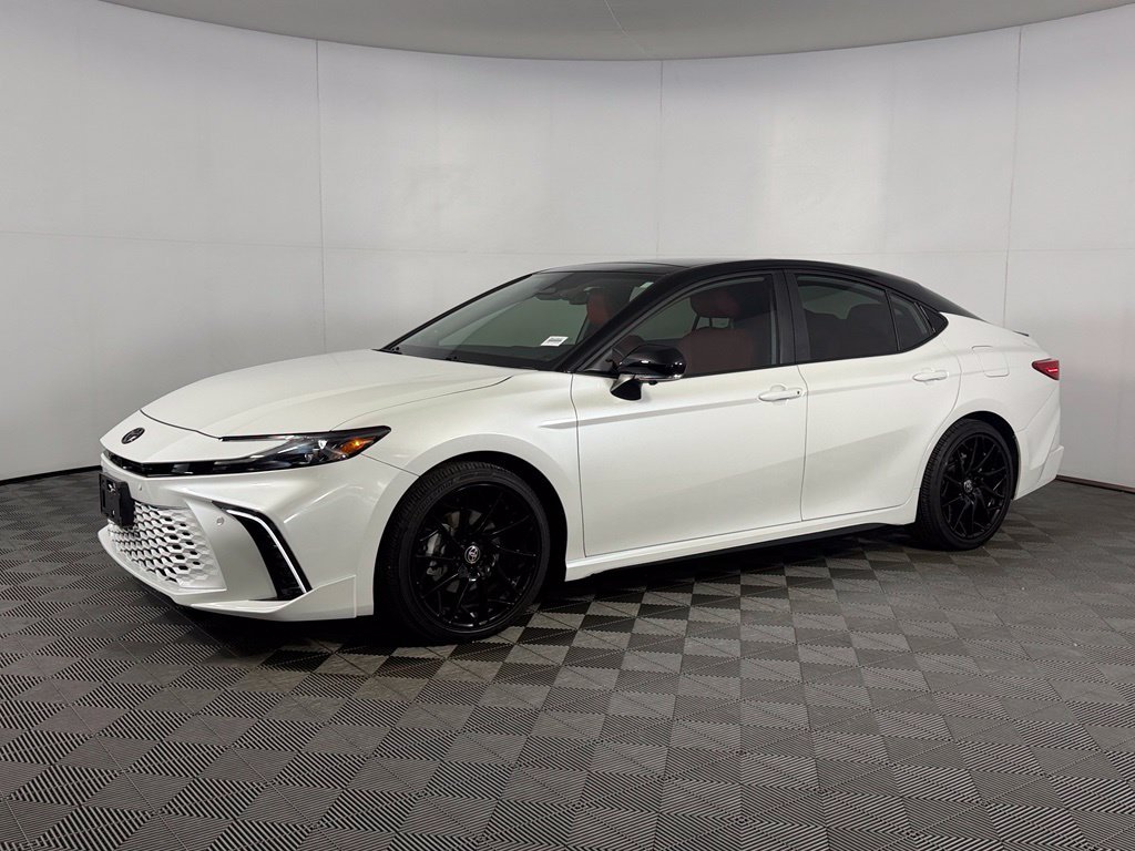 Used 2026 Toyota Camry XSE w/ Premium Plus Package FWD image 19