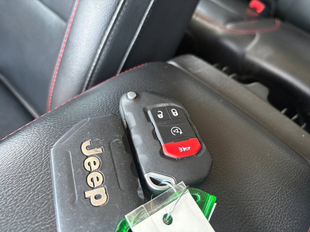 Used 2019 Jeep Wrangler Unlimited Rubicon image 31
