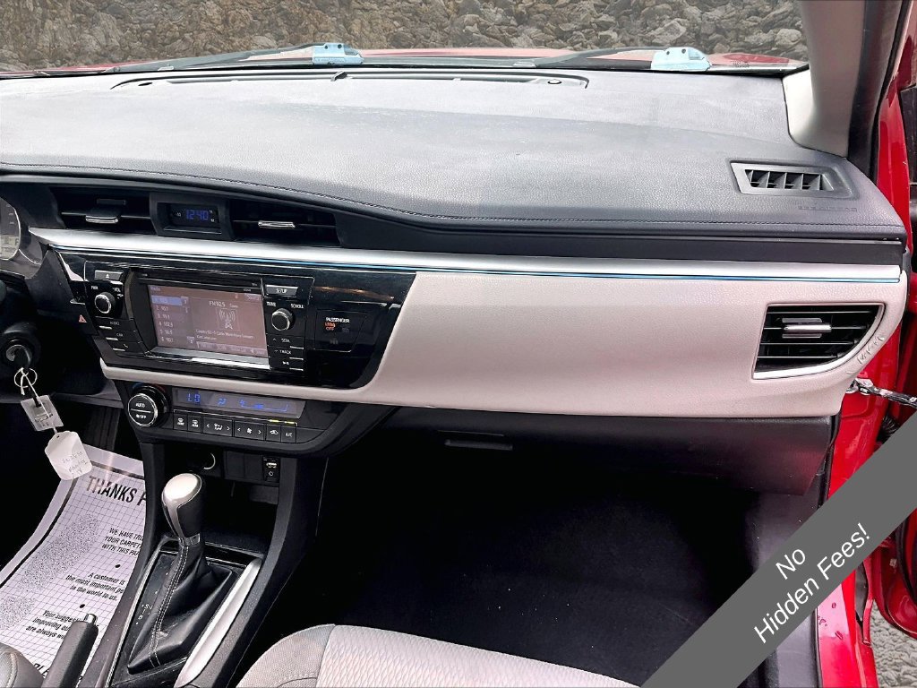 Used 2014 Toyota Corolla LE FWD image 15