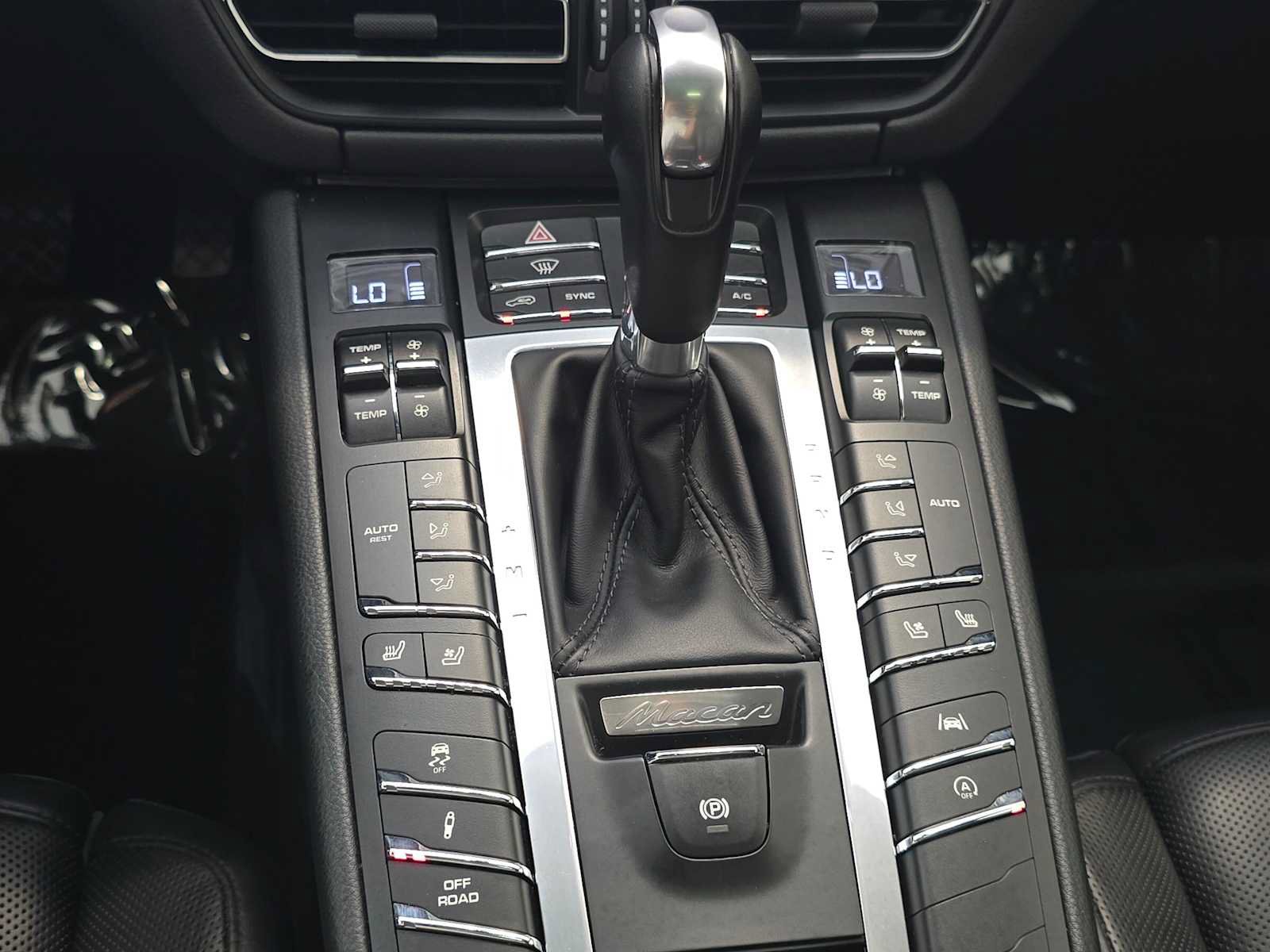 Used 2019 Porsche Macan S AWD/4WD image 17