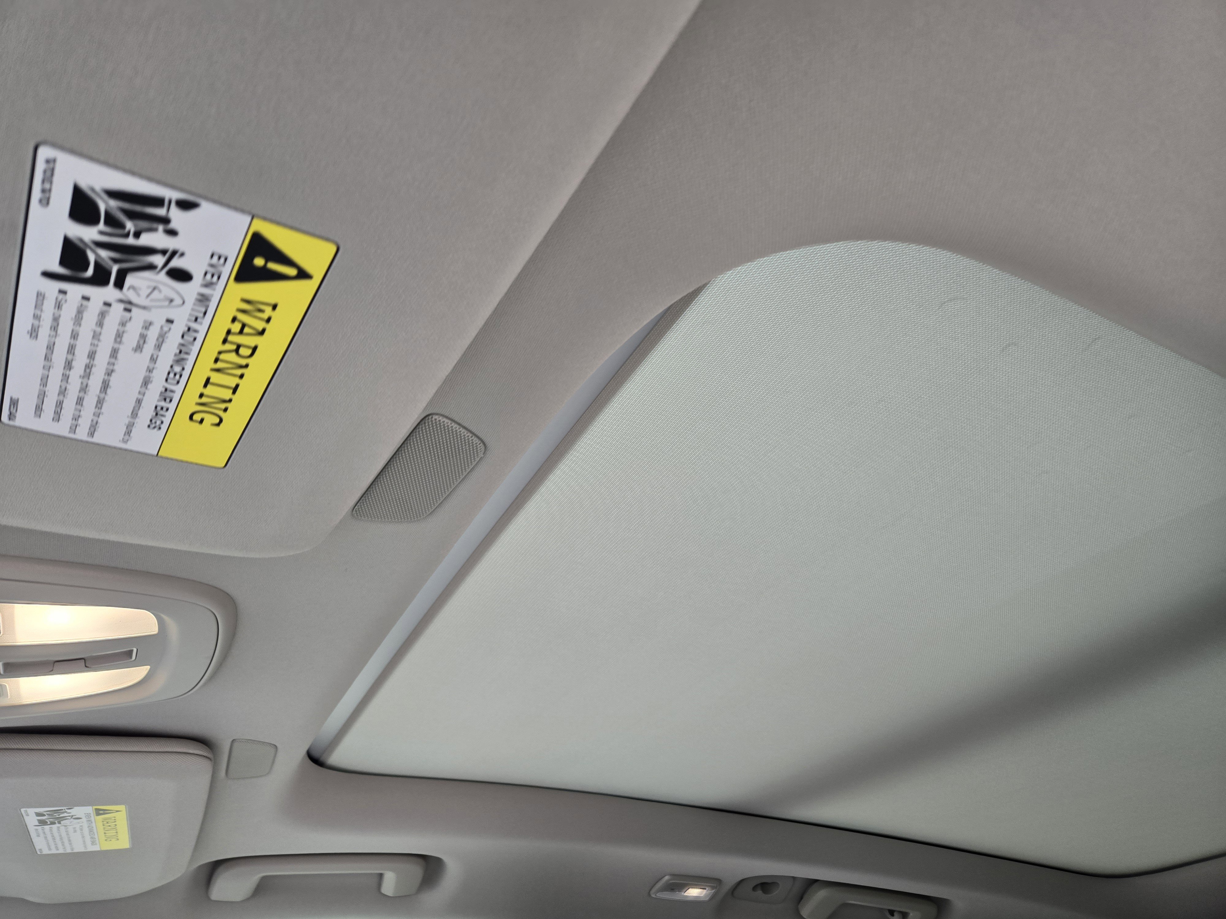 New 2026 Volvo XC90 B6 Ultra w/ Protection Package image 33