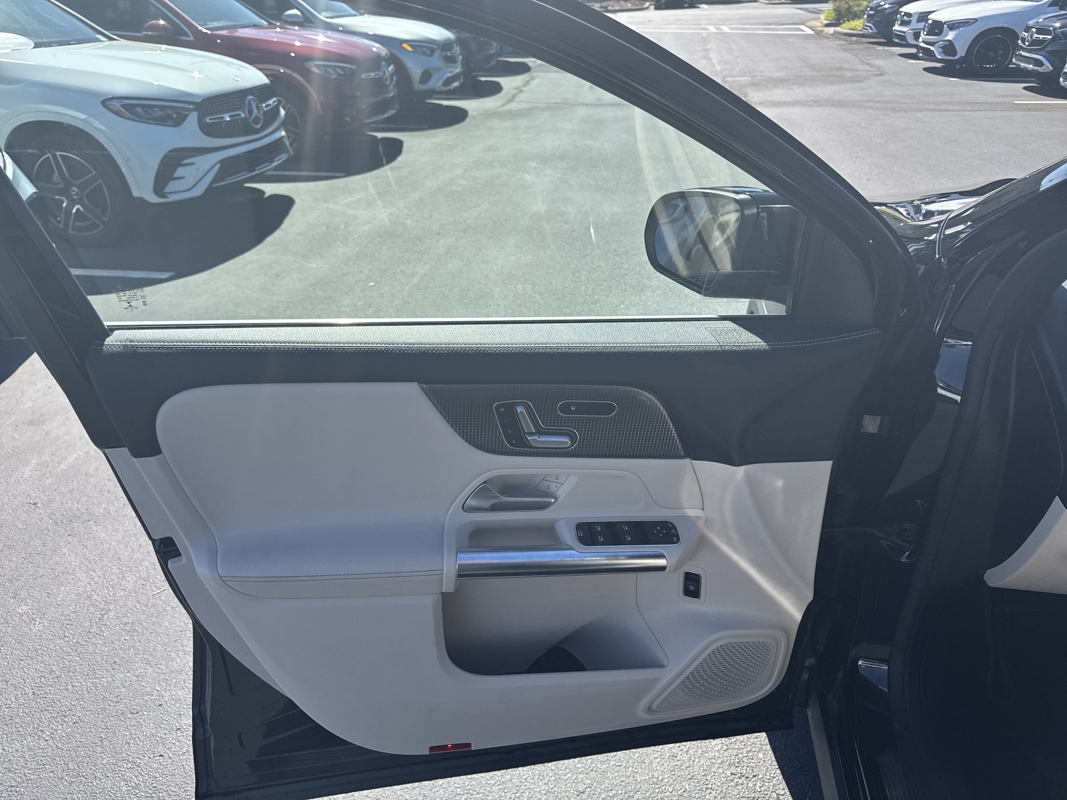 Used 2021 Mercedes-Benz GLA 250 4MATIC image 14
