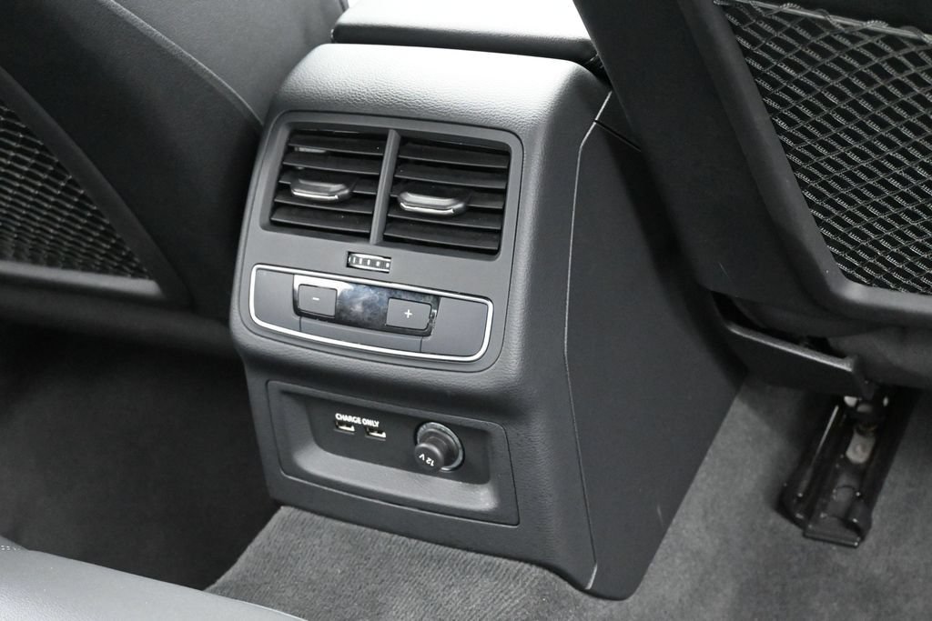 Used 2024 Audi A4 2.0T Premium Plus AWD/4WD image 44