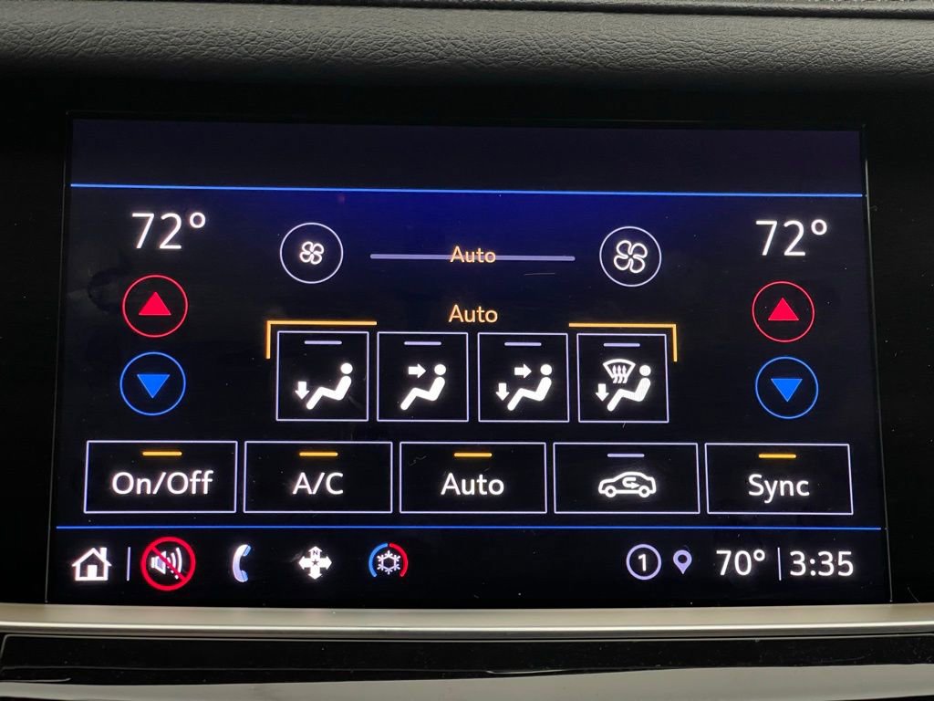 Used 2025 Cadillac XT5 Luxury w/ LPO, Floor Liner Package AWD/4WD image 25