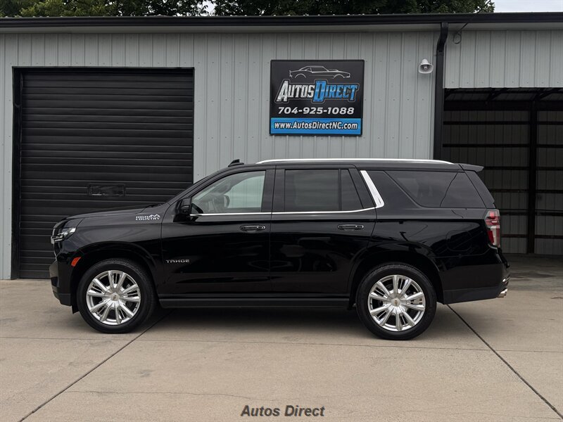 Used 2021 Chevrolet Tahoe High Country w/ Premium Package AWD/4WD image 3