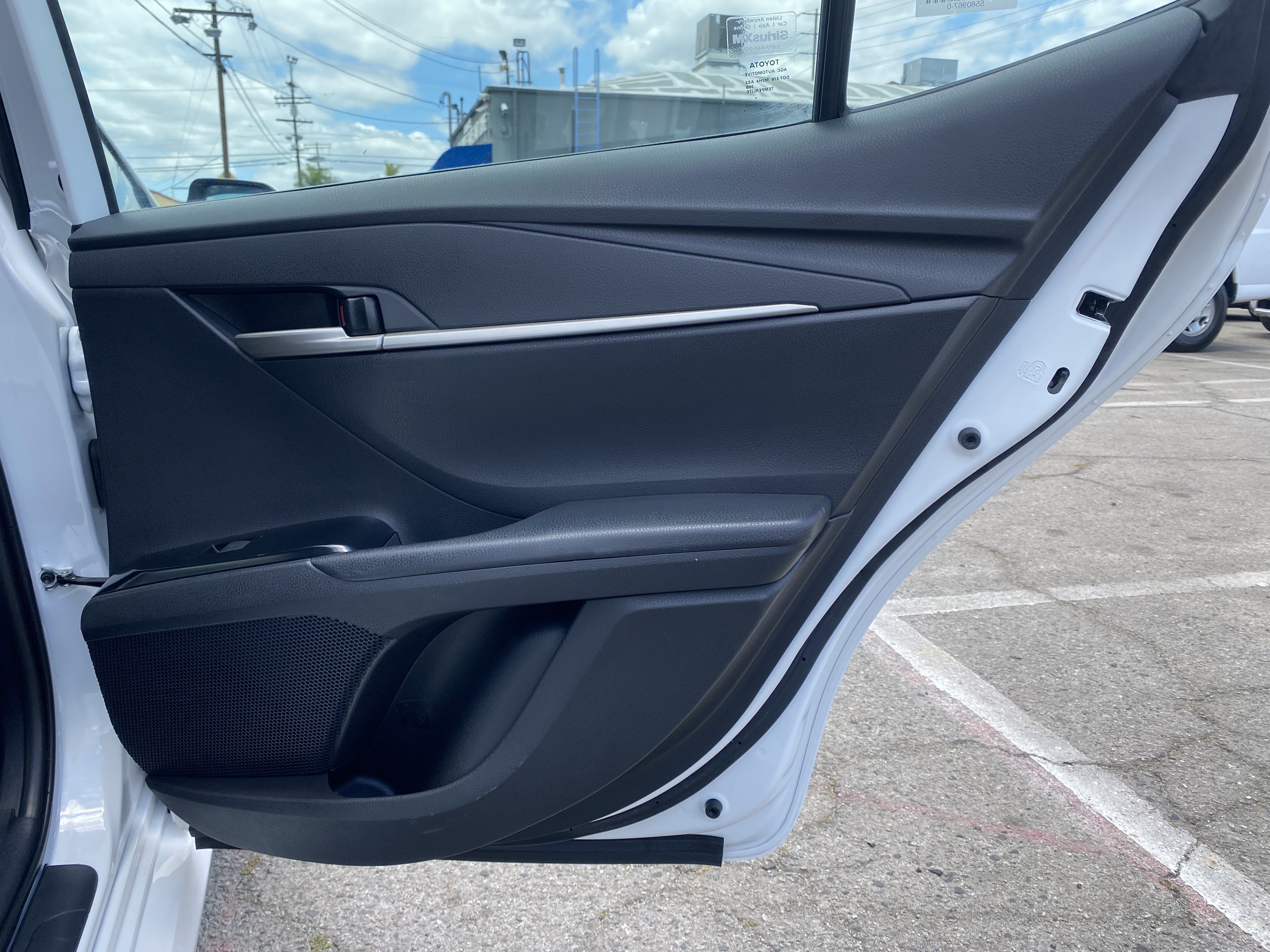 Used 2025 Toyota Camry LE FWD image 23