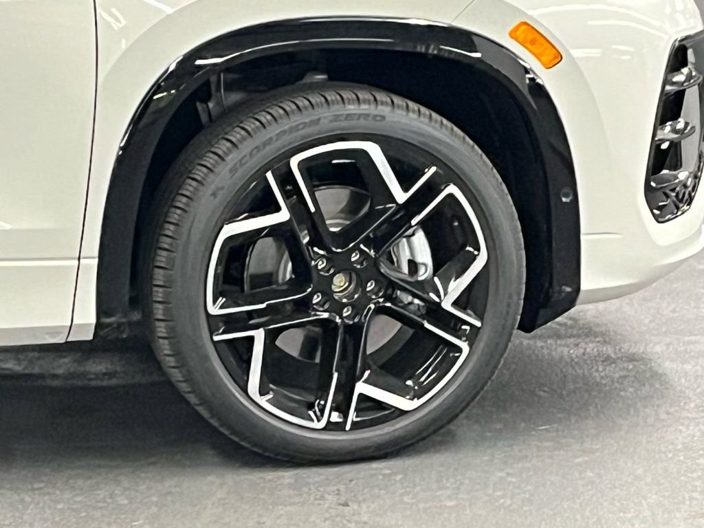 New 2026 Volkswagen Tiguan SEL R-Line image 42