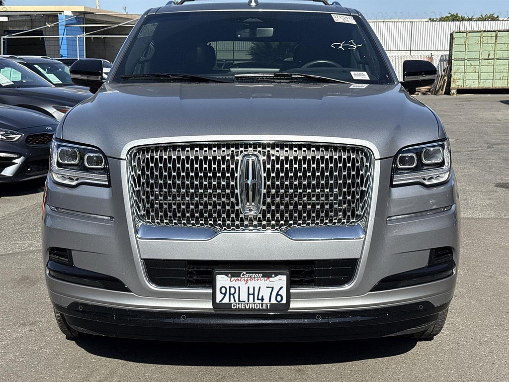 Used 2024 Lincoln Navigator Reserve AWD/4WD image 8