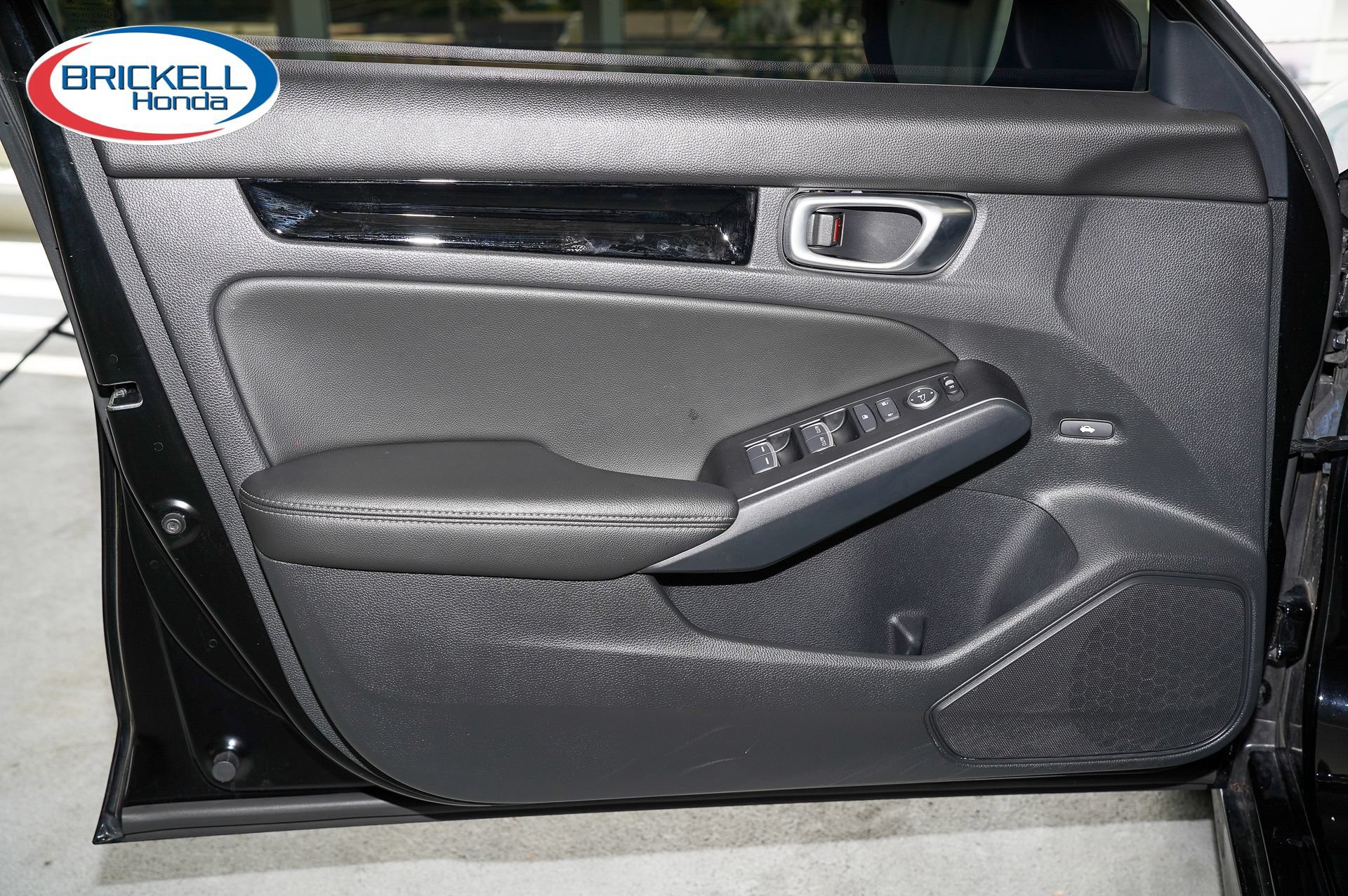 Used 2023 Honda Civic Touring image 10