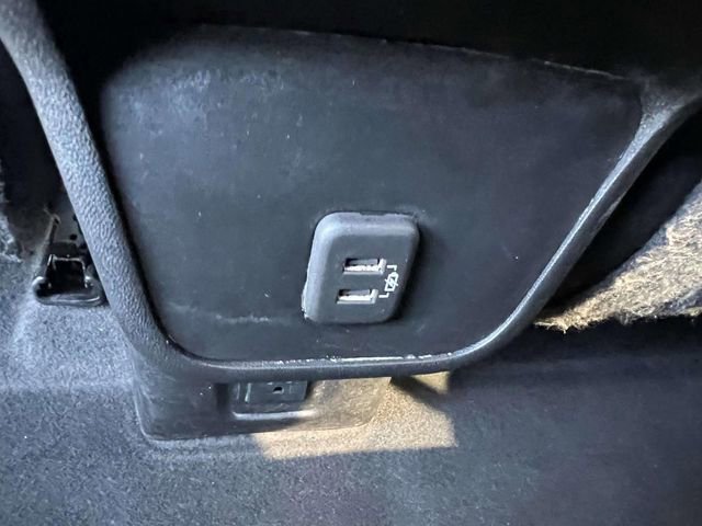 Used 2022 Chevrolet Equinox RS w/ RS Leather Package image 13