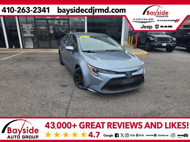 Used 2022 Toyota Corolla LE image 1
