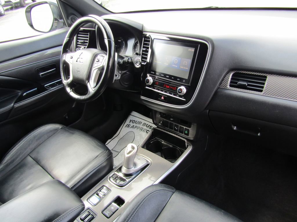 Used 2022 Mitsubishi Outlander SEL image 28