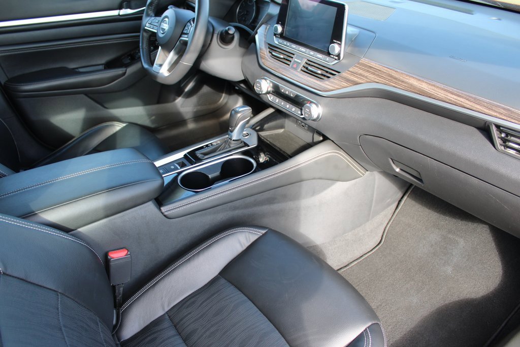 Used 2022 Nissan Altima 2.5 Platinum image 19