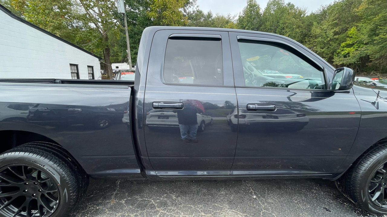 Used 2018 RAM 1500 Express w/ Express Value Package image 9